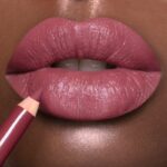 PASTELLO LABBRA MANDRAGORA | NEVE COSMETICS - immagine 3