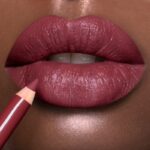 PASTELLO LABBRA VINO | NEVE COSMETICS - immagine 3