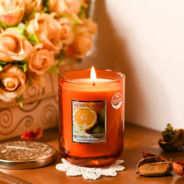 INCONTRO DI AGRUMI • CANDELA IN GIARA 340g | HEART & HOME - immagine 3