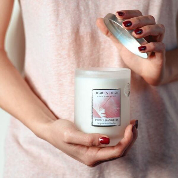 PIUME D'ANGELO • CANDELA IN GIARA 340g | HEART & HOME - immagine 2