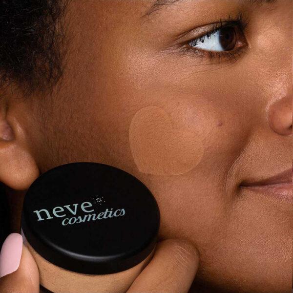 FONDOTINTA HIGH COVERAGE DARK WARM | NEVE COSMETICS - immagine 2