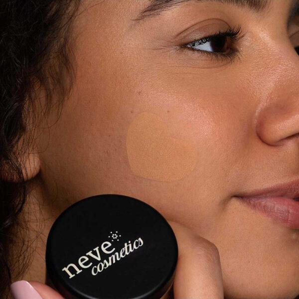 FONDOTINTA HIGH COVERAGE TAN WARM | NEVE COSMETICS - immagine 2