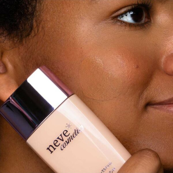 FONDOTINTA CREAM-TO-SERUM DARK WARM | NEVE COSMETICS - immagine 2