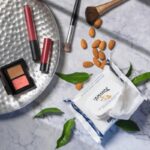 SALVIETTE STRUCCANTI ALL’OLIO DI MANDORLA DOLCI | L'AMANDE - immagine 2