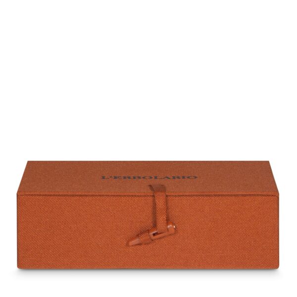 TÈ NERO • BEAUTY BOX TERRAZZE DEL TÈ | L'ERBOLARIO - immagine 2
