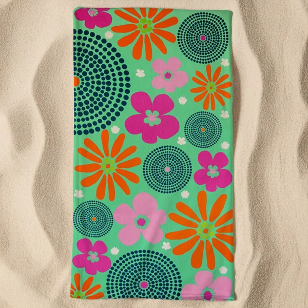 TELO MARE IN MICROFIBRA VERDE 90x170 220g/m² PIODAO | LE COMPTOIR DE LA PLAGE - immagine 2