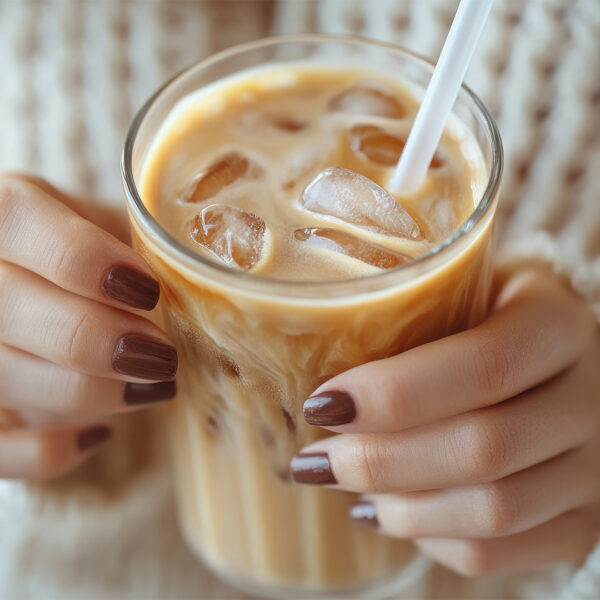 PENSIERI COLORATI • CAFFÈ SHAKERATO MOCACCINO / FINCHÈ C’È CAFFÈ C’È SPERANZA! | ITALIAN JOY - immagine 2