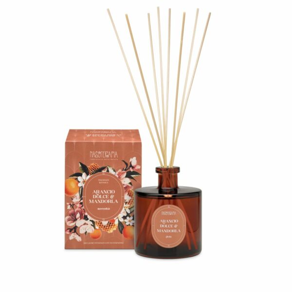 SEASONAL EDITION • ARANCIO DOLCE E MANDORLA / DIFFUSORE CON BASTONCINI 500 ml | NASOTERAPIA