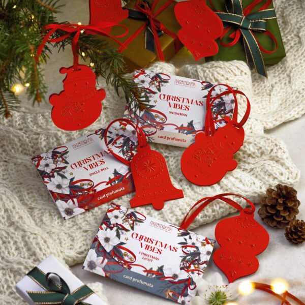 CHRISTMAS VIBES • CARD PROFUMATA ALBERO DI NATALE JINGLE BELL | NASOTERAPIA - immagine 2