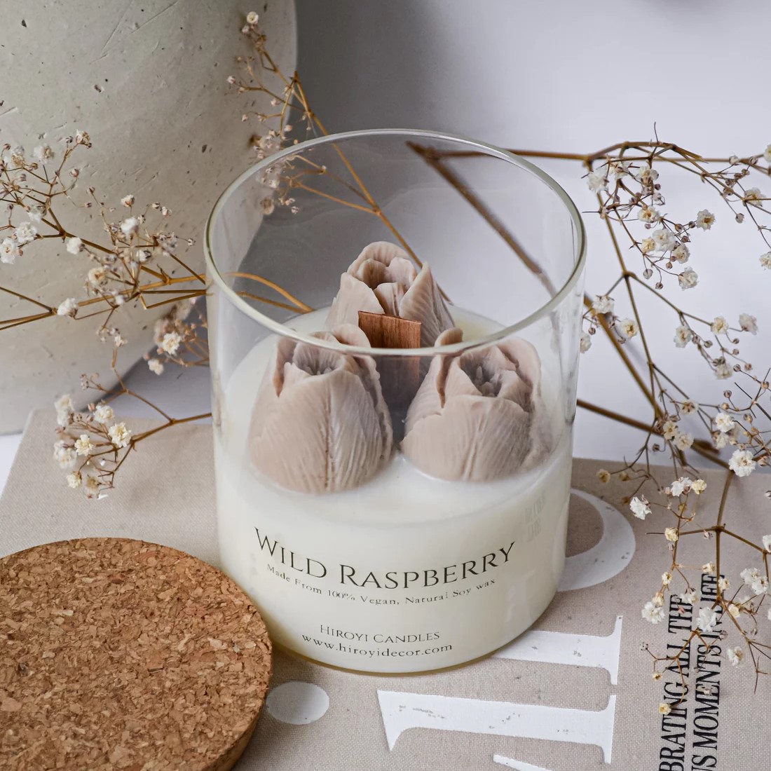 CANDELA PROFUMATA BEIGE TULIP IN VETRO / FIORI D'ARANCIO E LEGNO DI CEDRO - immagine 2